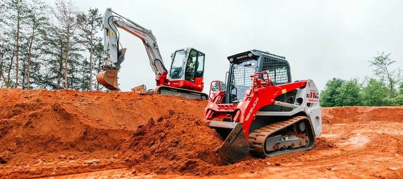 Takeuchi compact track loader